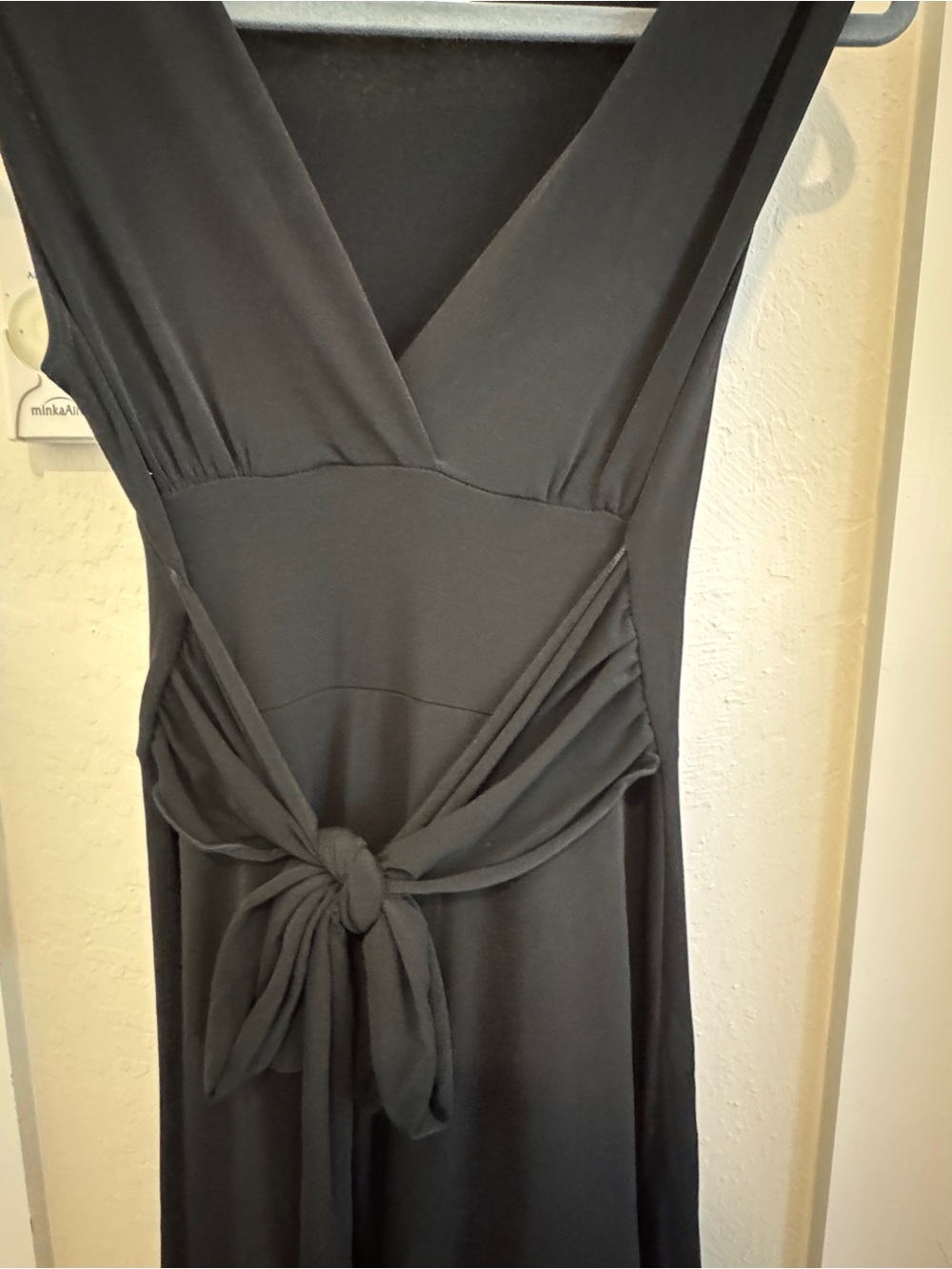 Elegant Black V-Neck Tie-Waist Maxi Dress